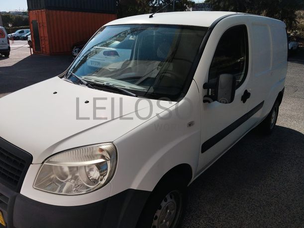 Fiat Doblo Cargo 1.3 D Multijet · Ano 2009