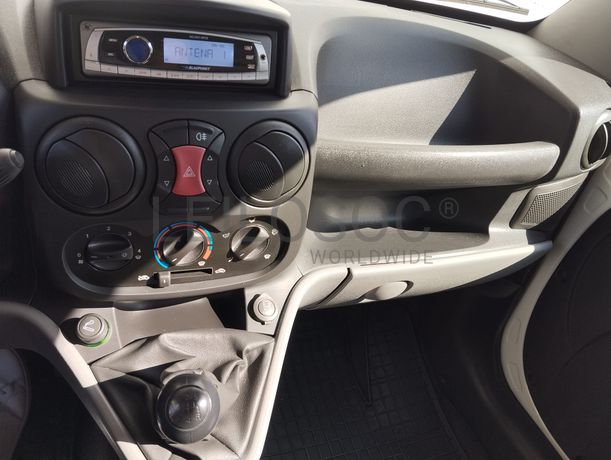 Fiat Doblo Cargo 1.3 D Multijet · Ano 2009