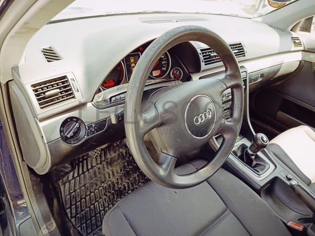 Audi A4 · Ano 2001