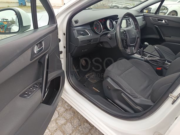 Peugeot 508 1.6 BlueHDi · Ano 2015