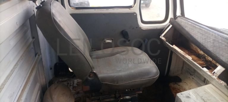 Camião Tata LPK25/6