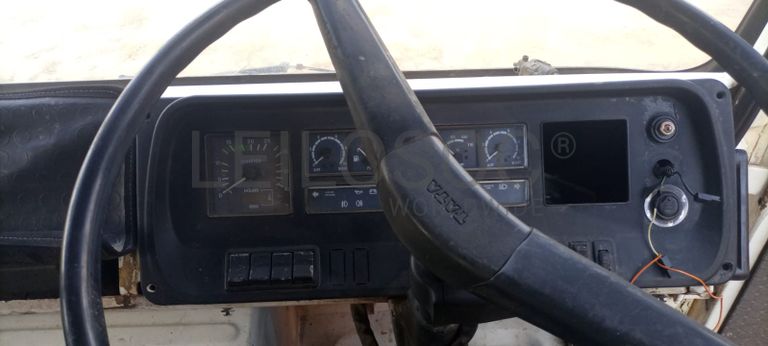 Camião Tata LPK25/6