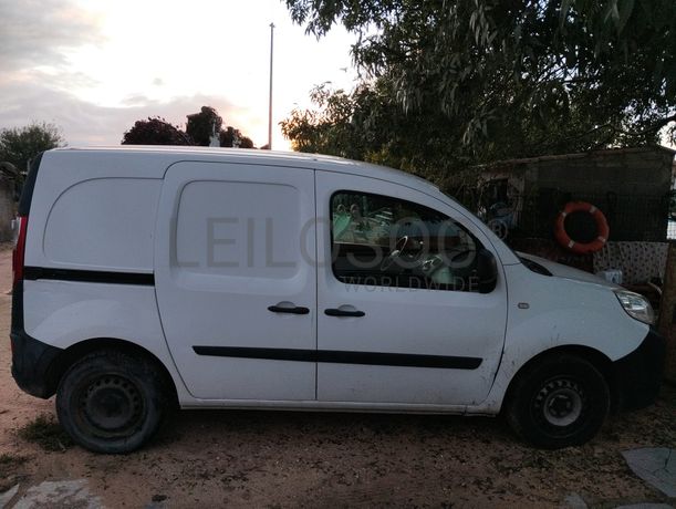 Renault Kangoo 1.5 DCi · Ano 2015