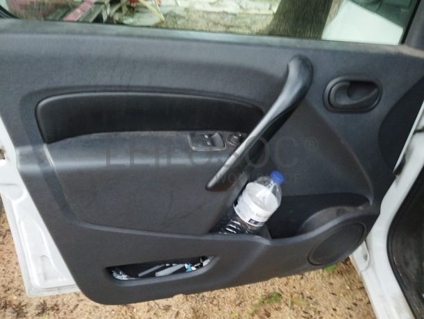 Renault Kangoo 1.5 DCi · Ano 2015