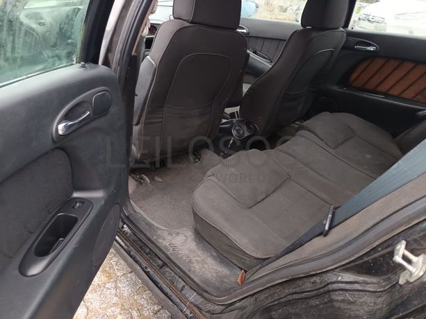 Alfa Romeo 156 · Ano 2001