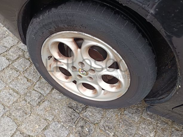 Alfa Romeo 156 · Ano 2001