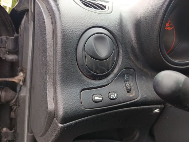 Alfa Romeo 156 · Ano 2001