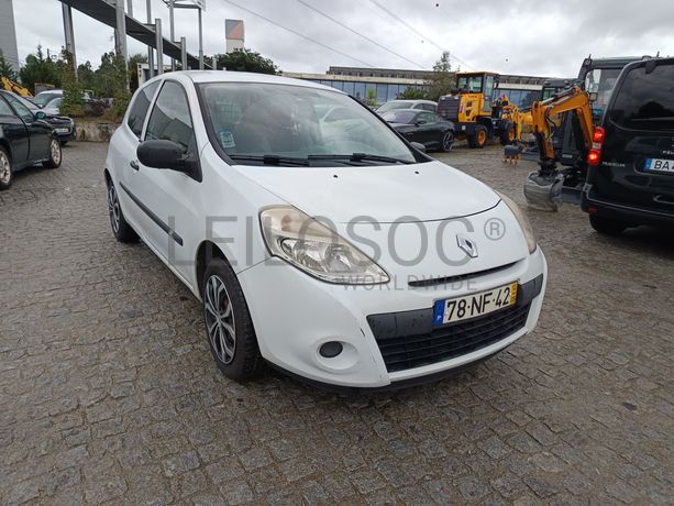 Renault Clio 1.5 dCi · Ano 2012