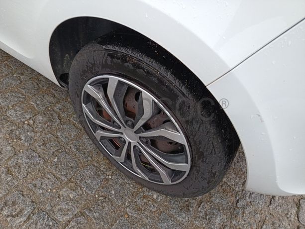 Renault Clio 1.5 dCi · Ano 2012