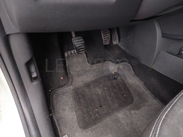 Renault Clio 1.5 dCi · Ano 2012