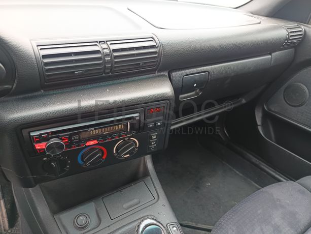 BMW Série 3 · Ano 1998