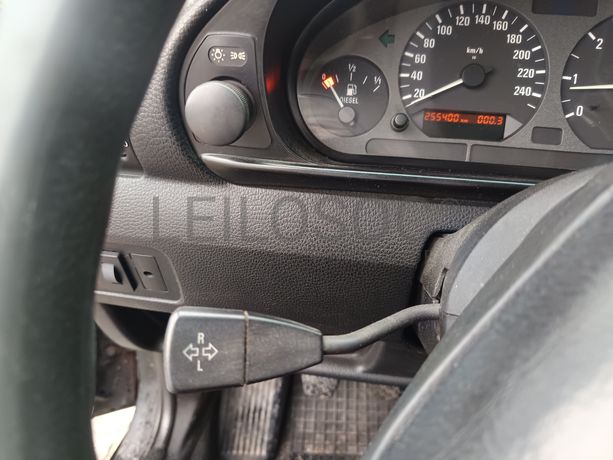 BMW Série 3 · Ano 1998