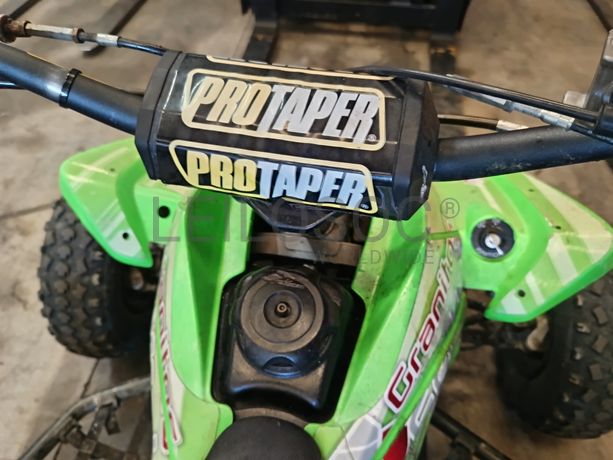 Kawasaki KSF 450 B · Ano 2010