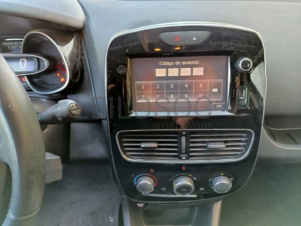Renault Clio · Ano 2017