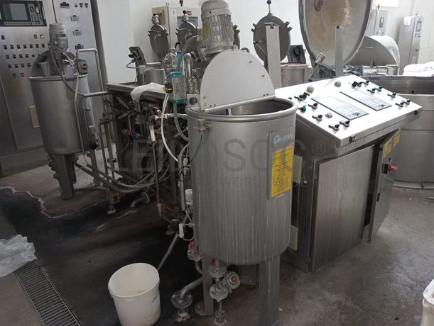 Máquinas para Tingir e Secar Fio