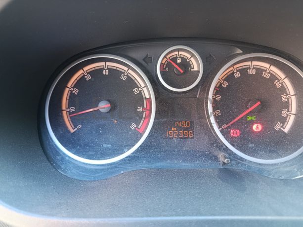 Opel Corsa · Ano 2010