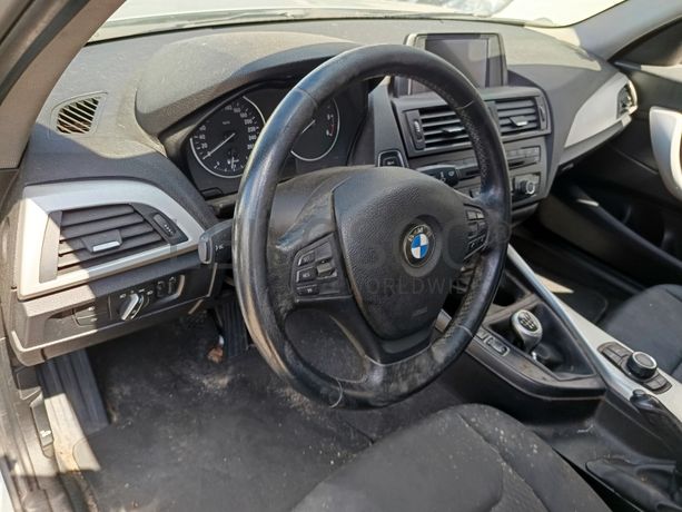 BMW 118d · Ano 2012