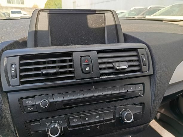 BMW 118d · Ano 2012