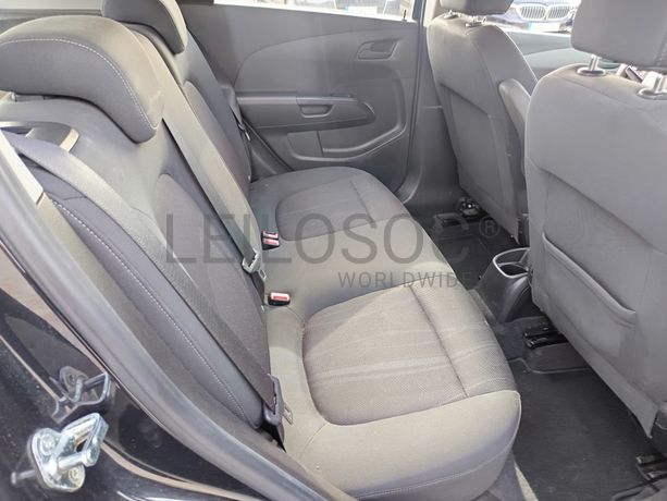 Chevrolet Aveo · Ano 2013