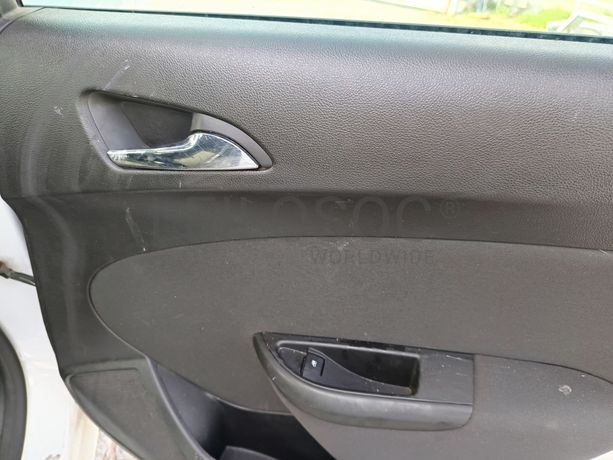 Opel Astra · Ano 2015