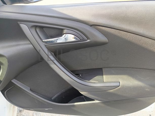 Opel Astra · Ano 2015