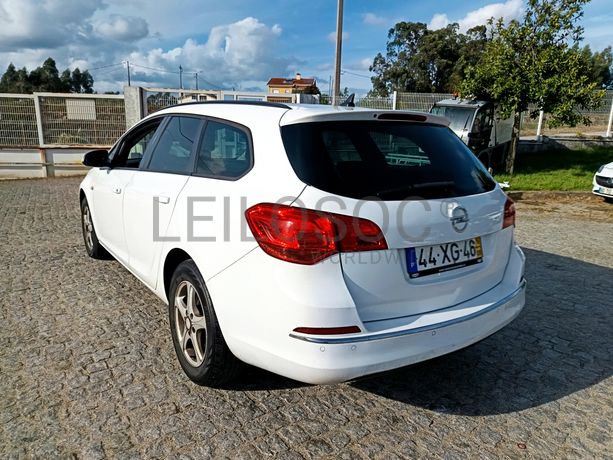 Opel Astra · Ano 2015