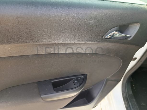 Opel Astra · Ano 2015