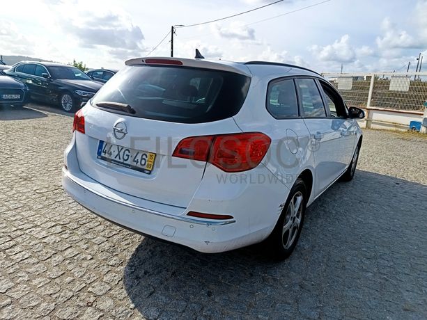Opel Astra · Ano 2015