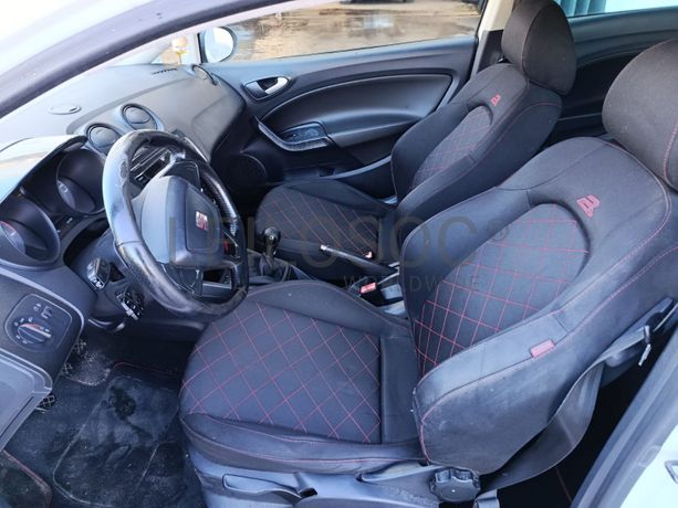 Seat Leon · Ano 2010