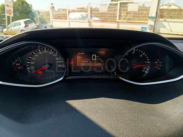 Peugeot 308 · Ano 2015
