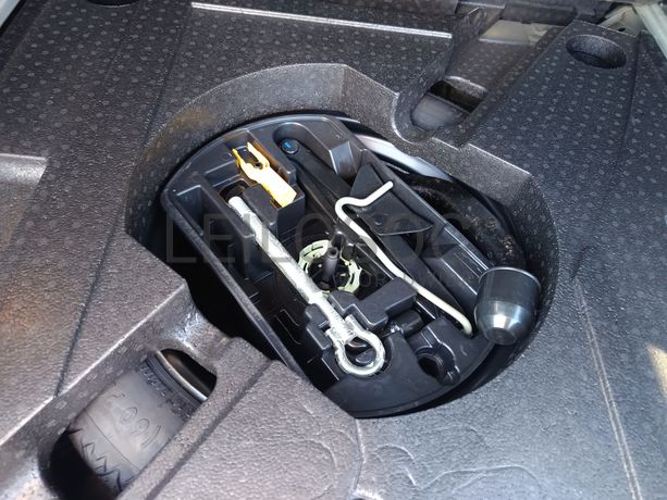 Peugeot 308 · Ano 2015