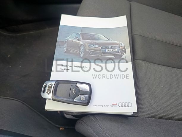 Audi A4 · Ano 2017