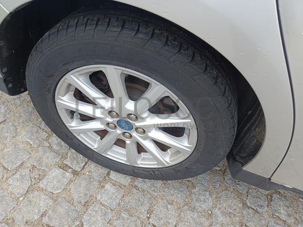 Ford S-Max · Ano 2016