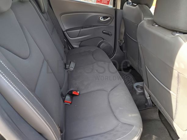 Renault Clio · Ano 2020