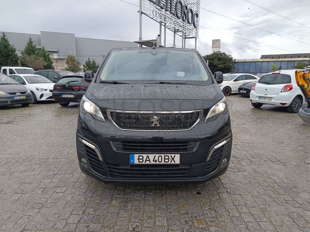 Peugeot Expert Traveller · 8 Lugares · Ano 2018