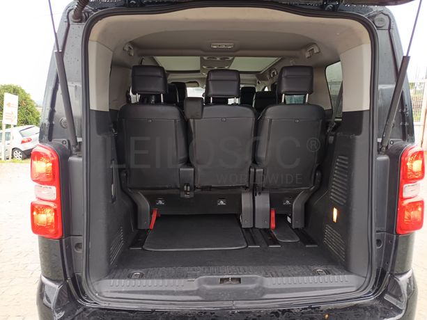 Peugeot Expert Traveller · 8 Lugares · Ano 2018