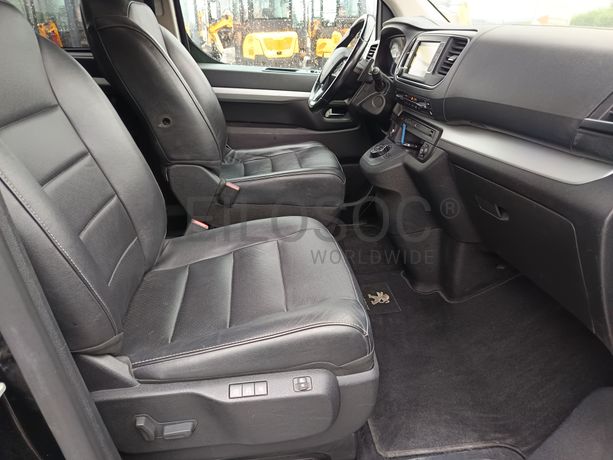 Peugeot Expert Traveller · 8 Lugares · Ano 2018