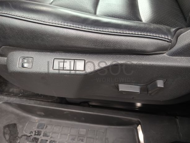 Peugeot Expert Traveller · 8 Lugares · Ano 2018