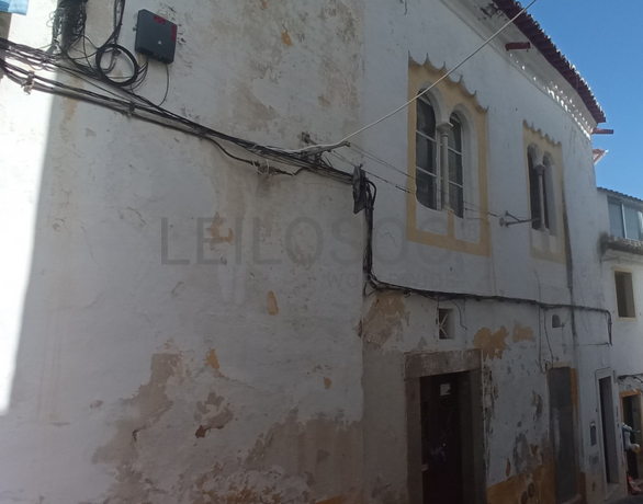 Moradia em Ruínas · Elvas