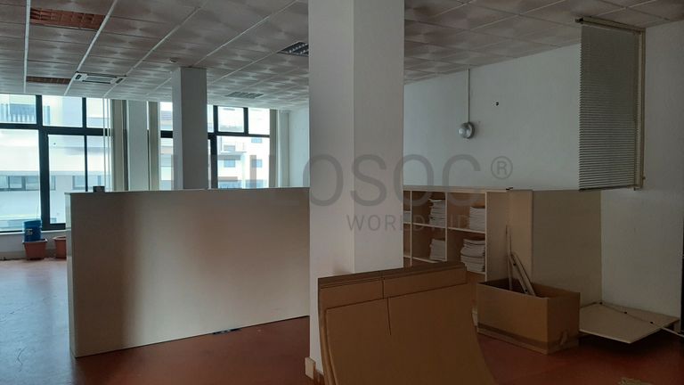 Loja · Torres Novas, Santarém