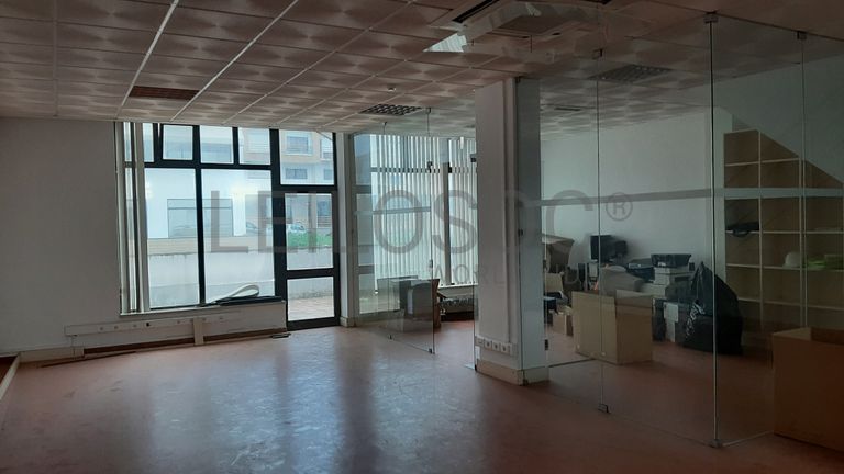 Loja · Torres Novas, Santarém