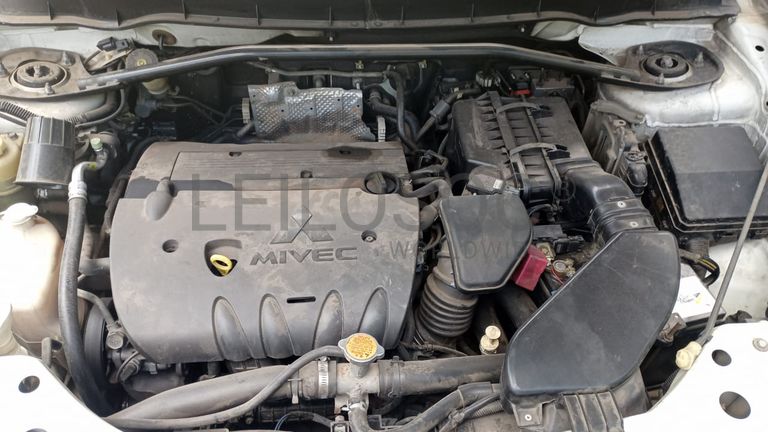 Mitsubishi Outlander 2,60m - 2008