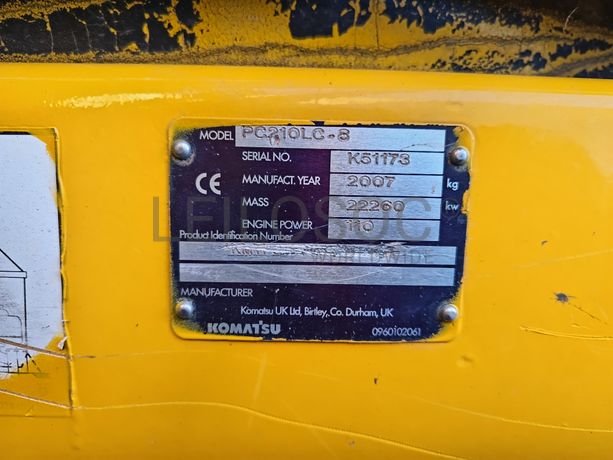 Giratória de Rastos Komatsu PC 210 LC-8 · Ano 2007