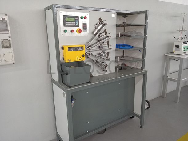 Máquina de agrupar etiquetas