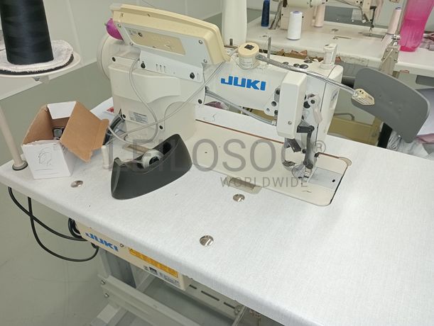 Máquinas de Ponto Corrido · Pregar Botões · Agulhas · Colarinhos