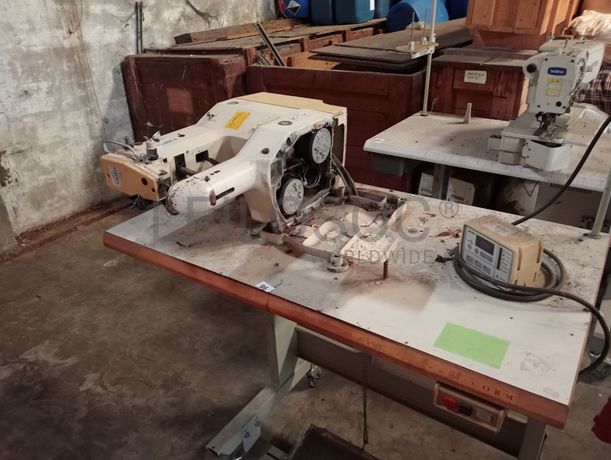 Máquinas de Ponto Corrido · Pregar Botões · Agulhas · Colarinhos