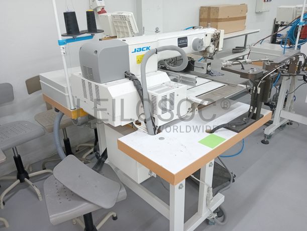 Prensa de Termocolagem · Bicos de Pato · Máquinas para Camisas e Colarinhos