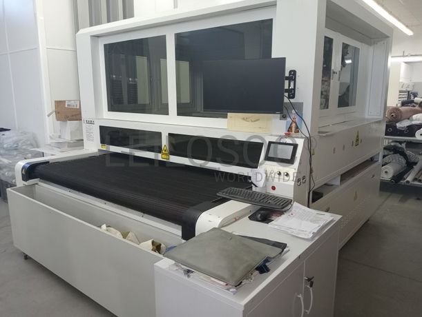 Máquina de corte a laser