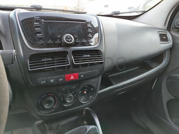 Opel Combo · Ano 2017