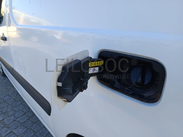 Peugeot Partner · Ano 2013